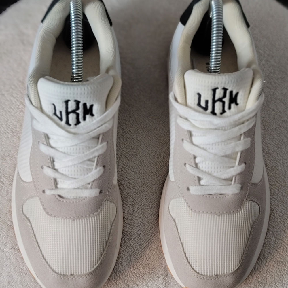 Marleylilly Monogrammed Neutral Classic. Wmns 8. - Picture 10 of 15